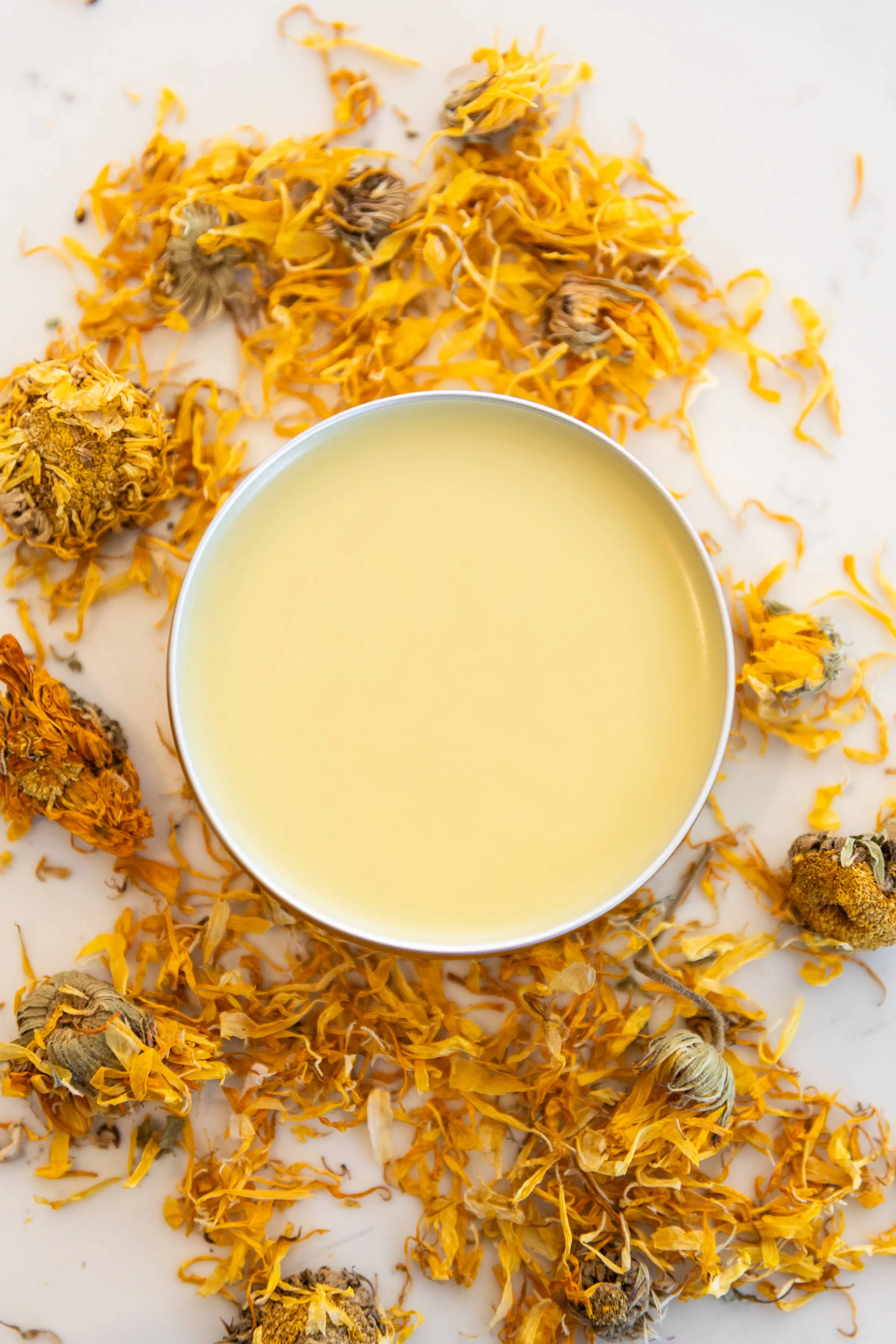 Honey Shine Calendula
salve 1 oz