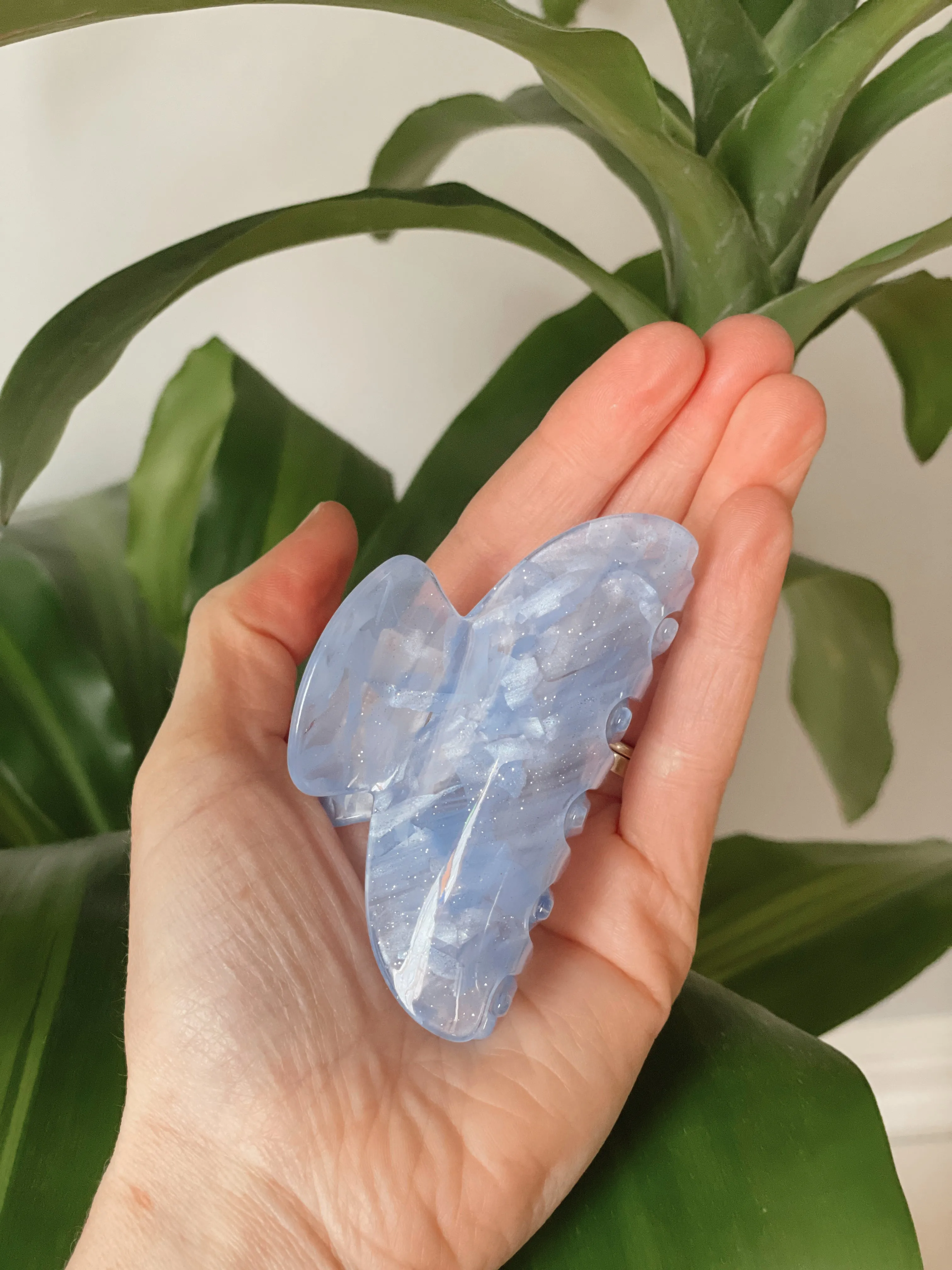 Ice Blue Claw Clip