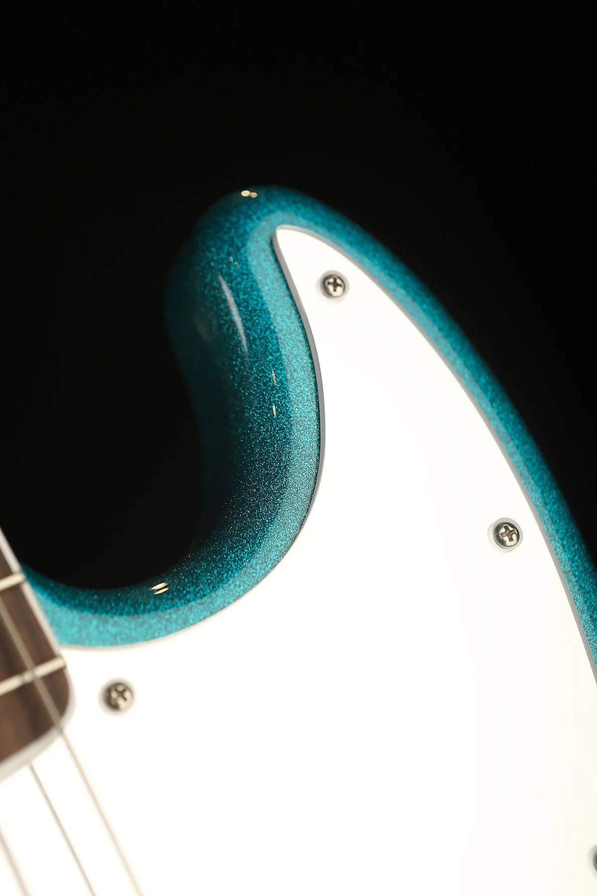 Limited Edition Player Plus X Blu DeTiger Jazz Bass